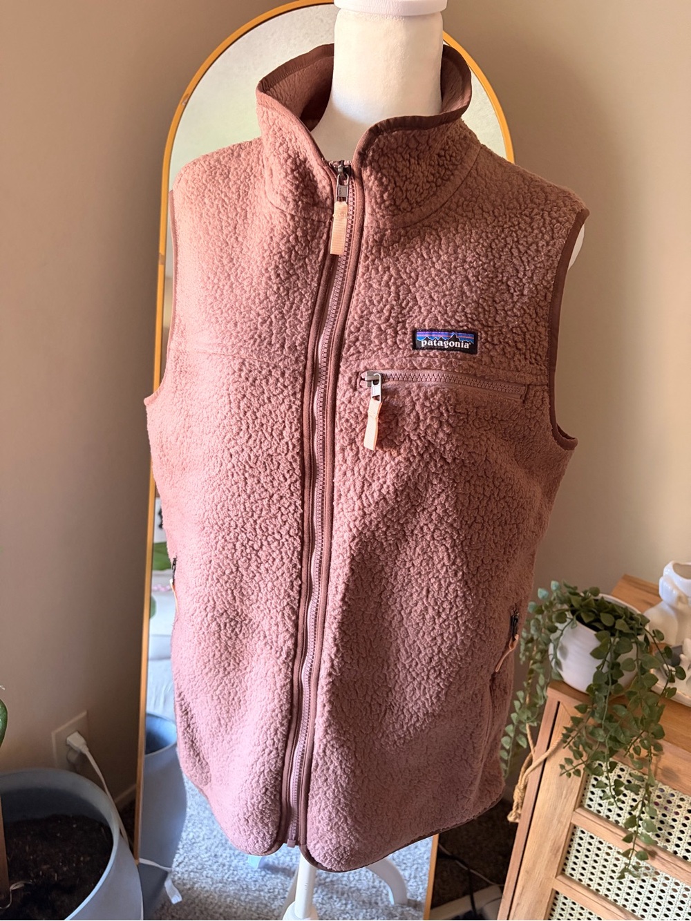 Patagonia Sherpa Fleece Vest - Dusty Rose